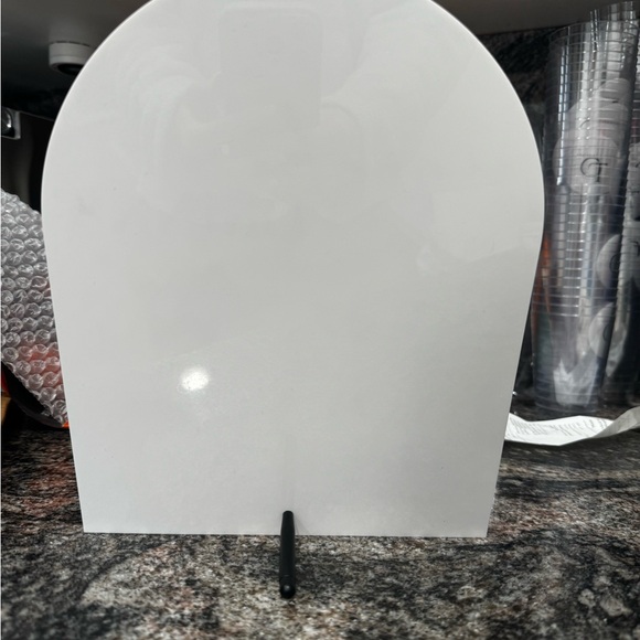 Acrylic Signature Drinks Sign - White and Black His and Hers - Picture 2 of 3